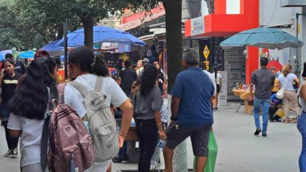 Satisface a comercios repunte en sus ventas