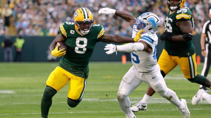 Josh Jacobs looks to extend rushing TD streak when heavily favored Packers visit winless Browns