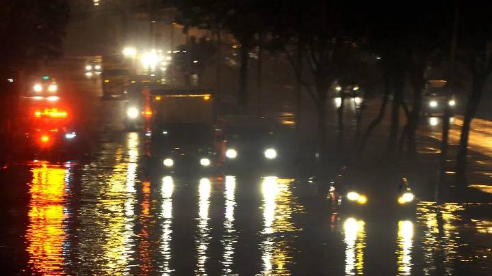 Activan Alerta Purpura, de máximo riesgo, en Iztapalapa por fuertes lluvias