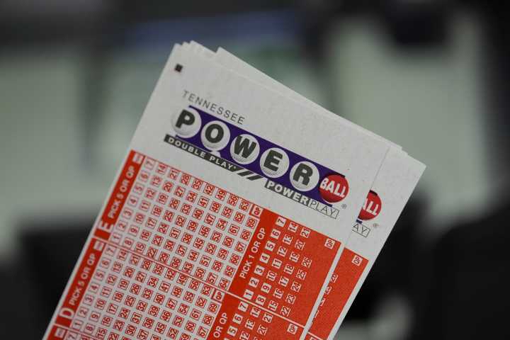 Five states among top favorites to bring home tomorrow’s $1.7B powerball jackpot