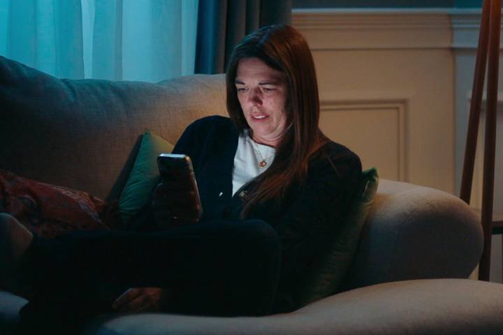 'Unknown Number' Mom Revealed What She Was Thinking with Anonymous Texts