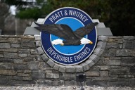 CT lawmakers laud contract modification for Pratt & Whitney