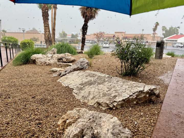 Severe thunderstorms moving through metro Phoenix