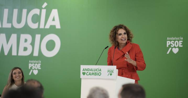 Montero carga contra Israel y tilda a Tellado de «abusón de clase» por criticar la manifestaciones violentas