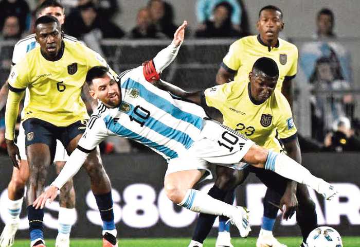 Ecuador recibe a Argentina sin Messi