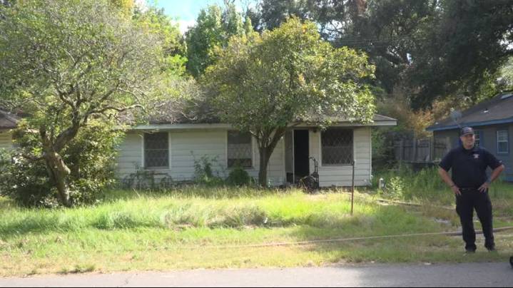 Baton Rouge Fire Department controls house fire on St. Gerard in 13 minutes; home was vacant