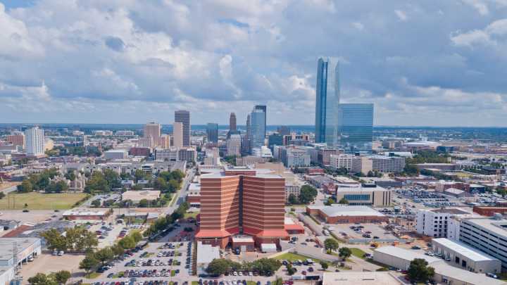 Which is the best suburb to live in around Oklahoma City? See list