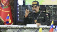 "Le da poderes especiales": Maduro firma decreto de conmoción externa ante "amenazas" de EE.UU.
