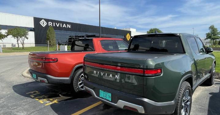 Rivian lays off hundreds of employees ahead of the end of EV tax credits