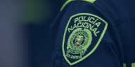 Comerciante fue ultimado a balazos y sus asesinos dejaron preocupante cartel junto al cadáver: “Por sapo”