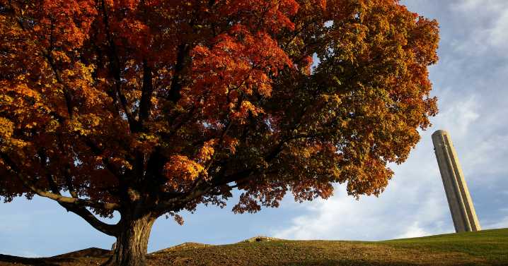 See when fall colors could peak in Missouri and Kansas