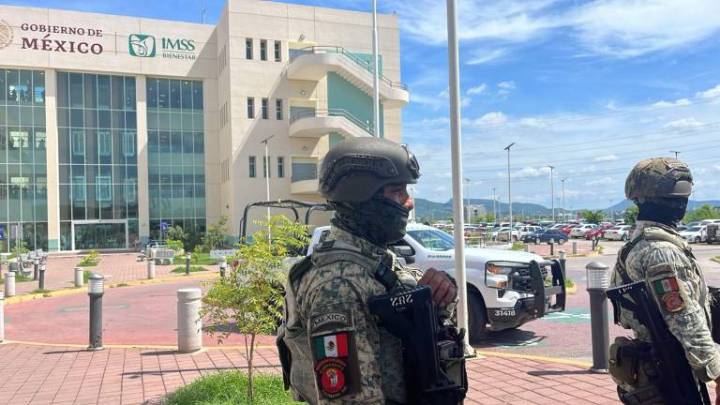 Detienen a mujer vestida de enfermera en Hospital General de Culiacán
