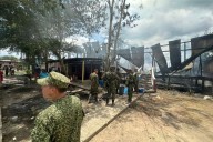 Armada de Colombia brindó apoyo a comunidad durante incendio en Putumayo