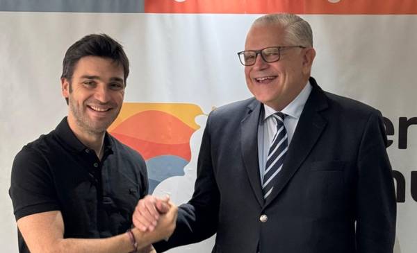 EL GOBERNADOR CON LOPEZ MURPHY.