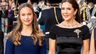 Queen Mary borrows designer blouse from Princess Josephine's wardrobe