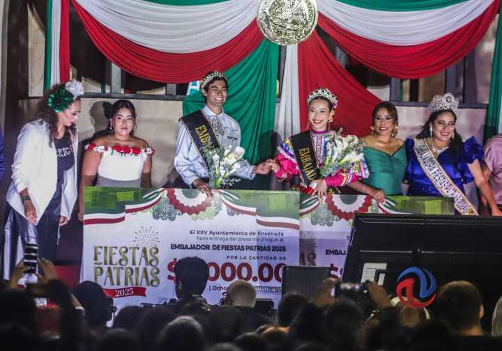 Premian a embajadores de las Fiestas Patrias 2025 en Ensenada