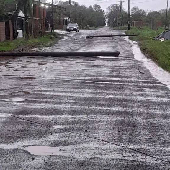 Se normaliza el suministro en alta tensión en Misiones tras la tormenta