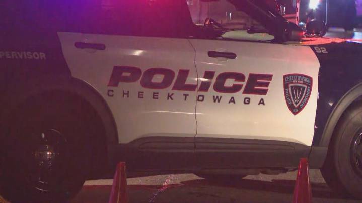 Major crash shuts down William Street in Cheektowaga on Friday night