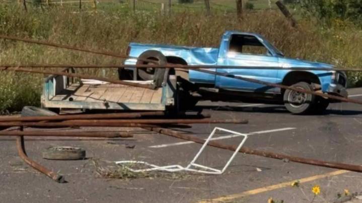 Choque vehicular en La Junta-Cuauhtémoc cobra la vida de tres personas, entre ellas dos menores