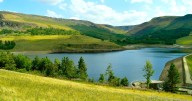 'Stunning' Peak District walk with 'autumn views' is 'perfect for families'