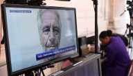 Trump, Kissinger, Mick Jagger y Dustin Hofman estaban en la agenda telefónica de Epstein
