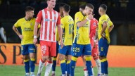La UD Las Palmas, que recurre, pendiente a la sanción a Lukovic por su escupitajo