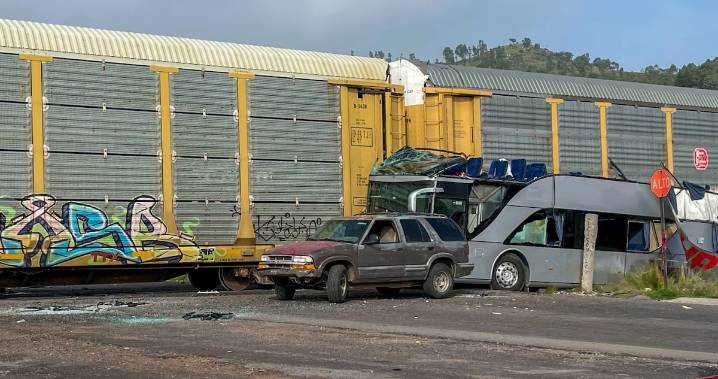 VIDEO ¬ Un vagón del Tren Maya se descarrila en Izamal, Yucatán