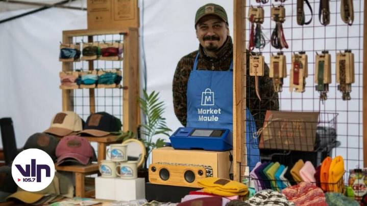 Emprendedores se reúnen en la Expo Market Maule de Molina