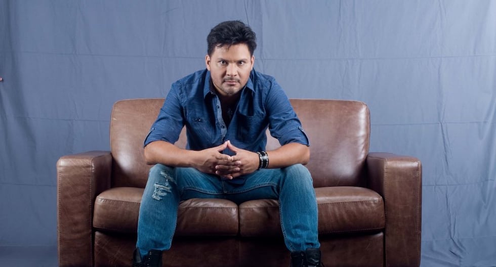 Moncho Calderón regresa a los escenarios y lanza nuevo disco “En vivo”