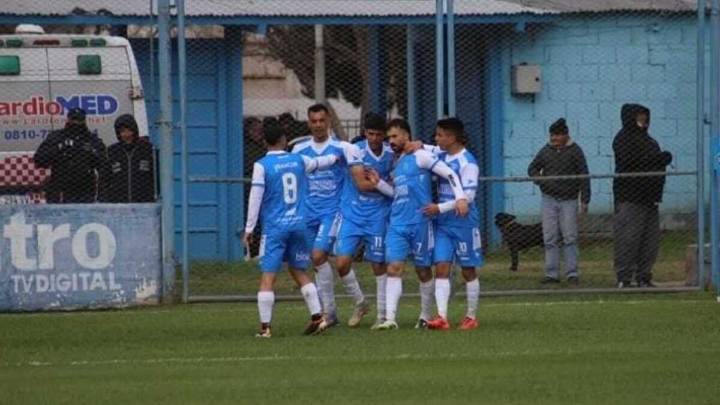 Estudiantes y Mitre ya se enfrentan en el Antonio Candini