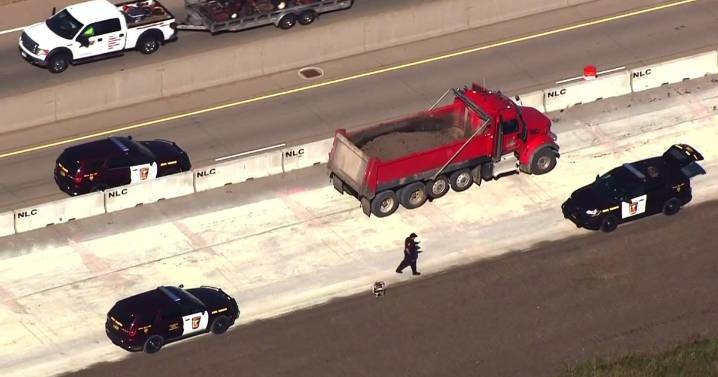 1 dead after dump truck hits contractor in Maple Grove construction zone