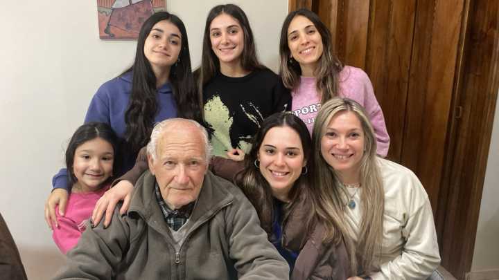 Una argentina vuelve al pueblo de La Rioja donde nació su abuelo y descubre algo que no esperaba: "Increíble"