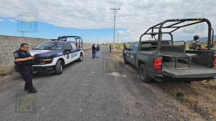 Hallan un ejecutado en camino de terracería de la colonia El Refugio