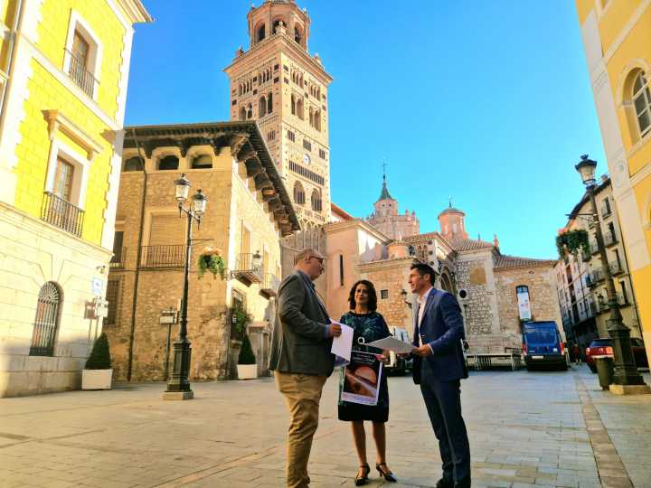 Buj: “Si por algo se identifica nuestra ciudad es por el buen jamón que tenemos”