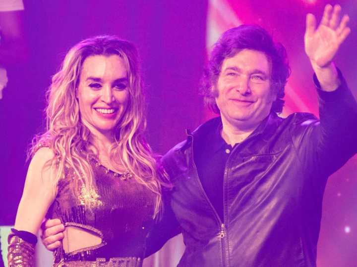Un sorprendente flyer anuncia la presencia de Javier Milei en el show de Fátima Florez en Las Vegas