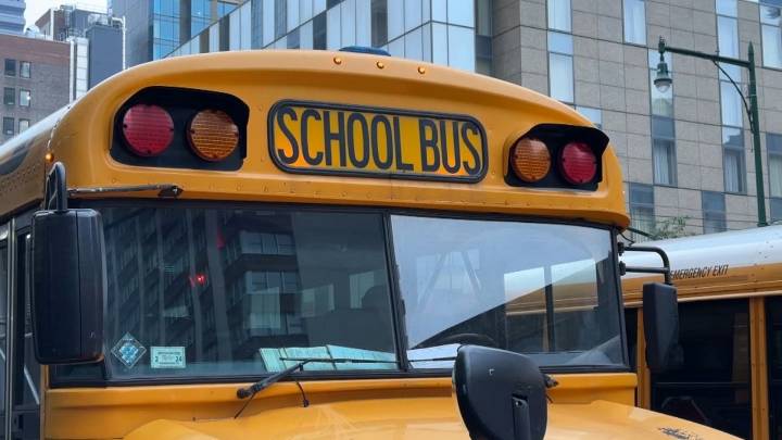 Feds to cut funds to NYC schools over bathroom policies