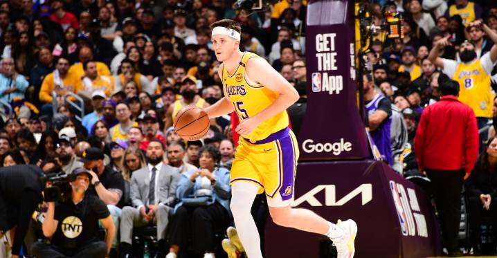 Austin Reaves said it was hard turning down extension, wants to remain with Lakers