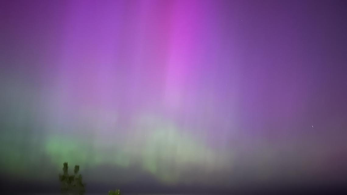 Northern lights likely to be visible over Northeast Ohio, NWS says: Here's when you can catch a glimpse