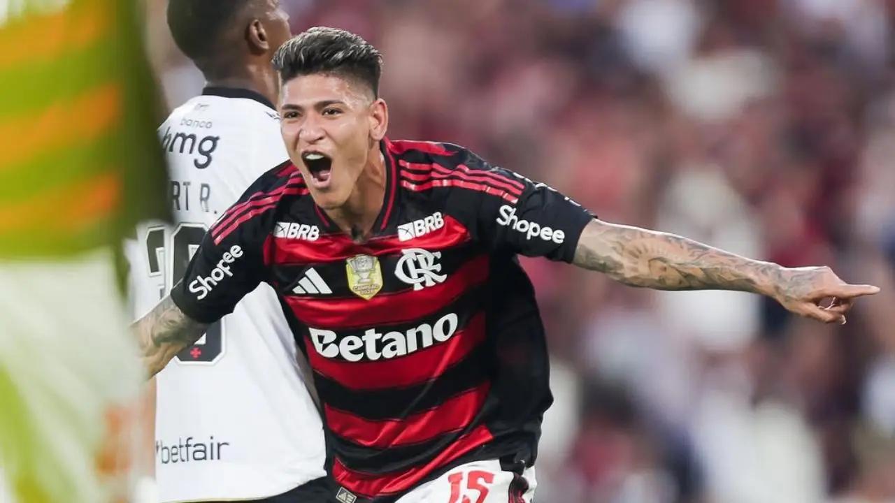 Jorge Carrascal, exigencia máxima en Flamengo; "él debe correr más, tuvo calambres"