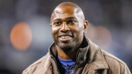 Former Seahawks star Shaun Alexander announces wife pregnant with 14th child
