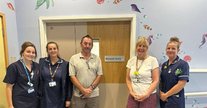 Local football league donates £1,000 to Warwick Hospital's suite for terminal children
