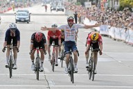 Maryland Cycling Classic: Winners overcome crashes, rain