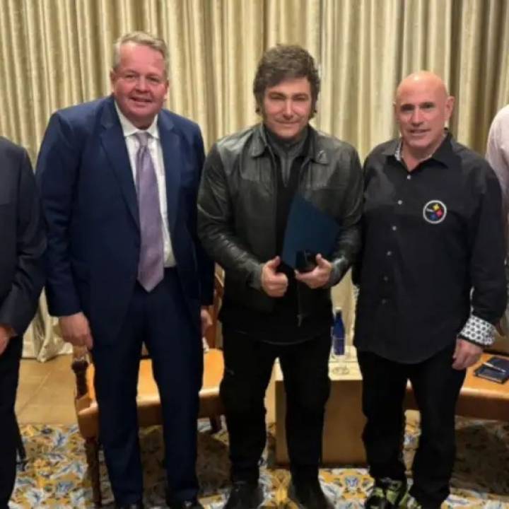 Bob Citrone, Luis Caputo y Scott Bessent, el triángulo de amigos financieros detrás de un rescate con ganancias millonarias