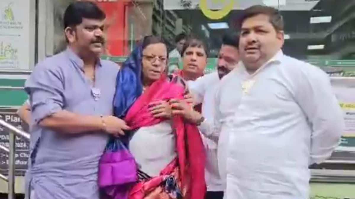 BJP Workers Made Maharashtra Congress Leader Wear Saree Over Post Against PM Modi