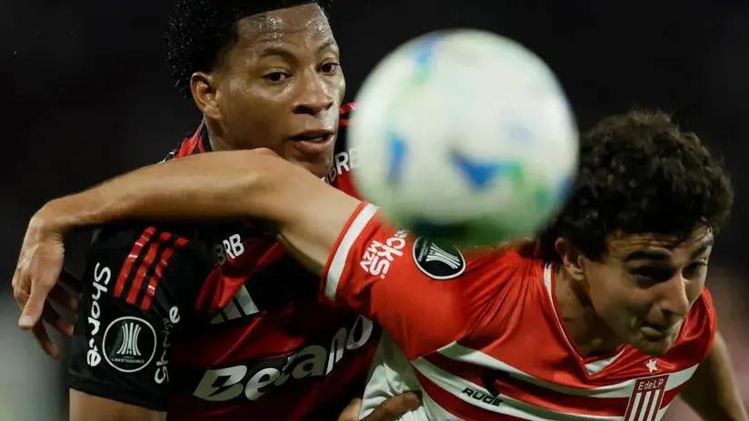 Flamengo lanzó duro comunicado contra el árbitro Andrés Rojas tras expulsar a Gonzalo Plata