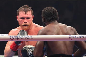 Revelan que Canelo Álvarez no se retira por contrato con jeque árabe