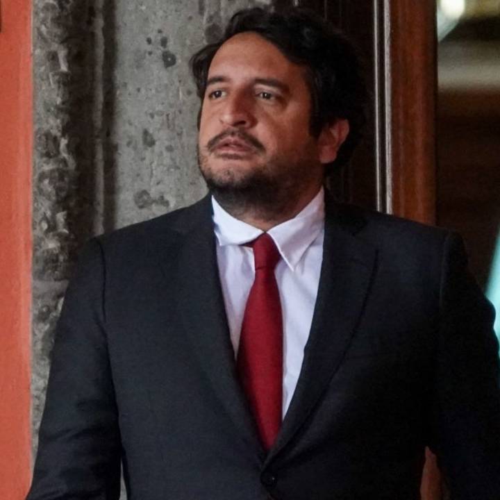 Promueven amparo hijos de AMLO contra posibles órdenes de captura