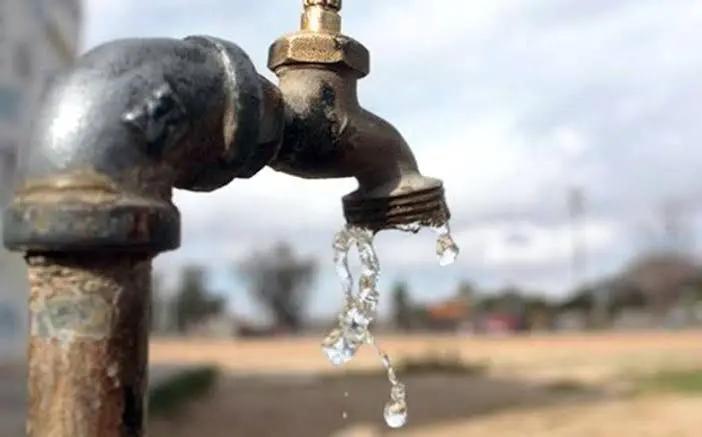 Siguen cortes temporales del agua por apagones
