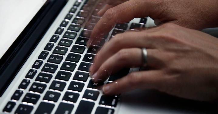 Jefferson Parish will use virtual teachers for some honors math and English classes