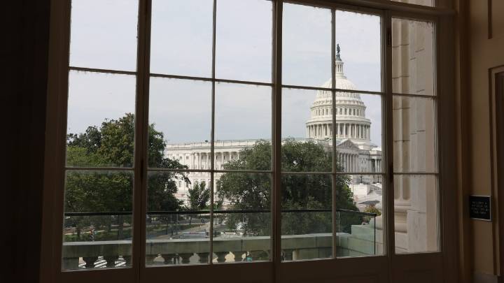 Government shutdown odds increase. And, Trump shifts stance on Russia